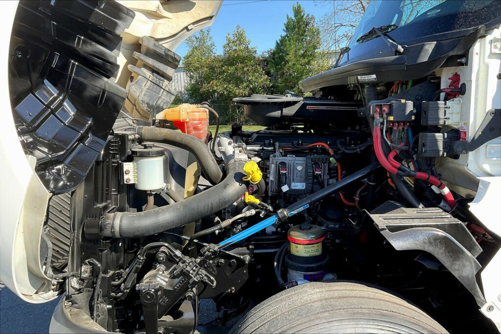 2019 INT LT625 6×4 Day Cab