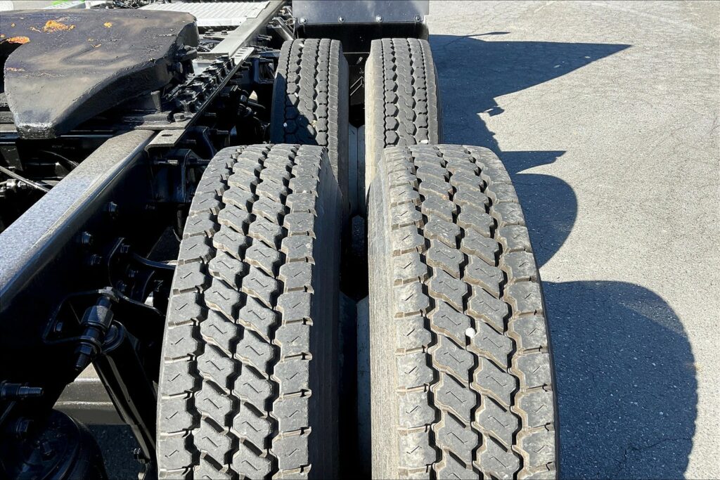 2019 INT LT625 6×4 Day Cab