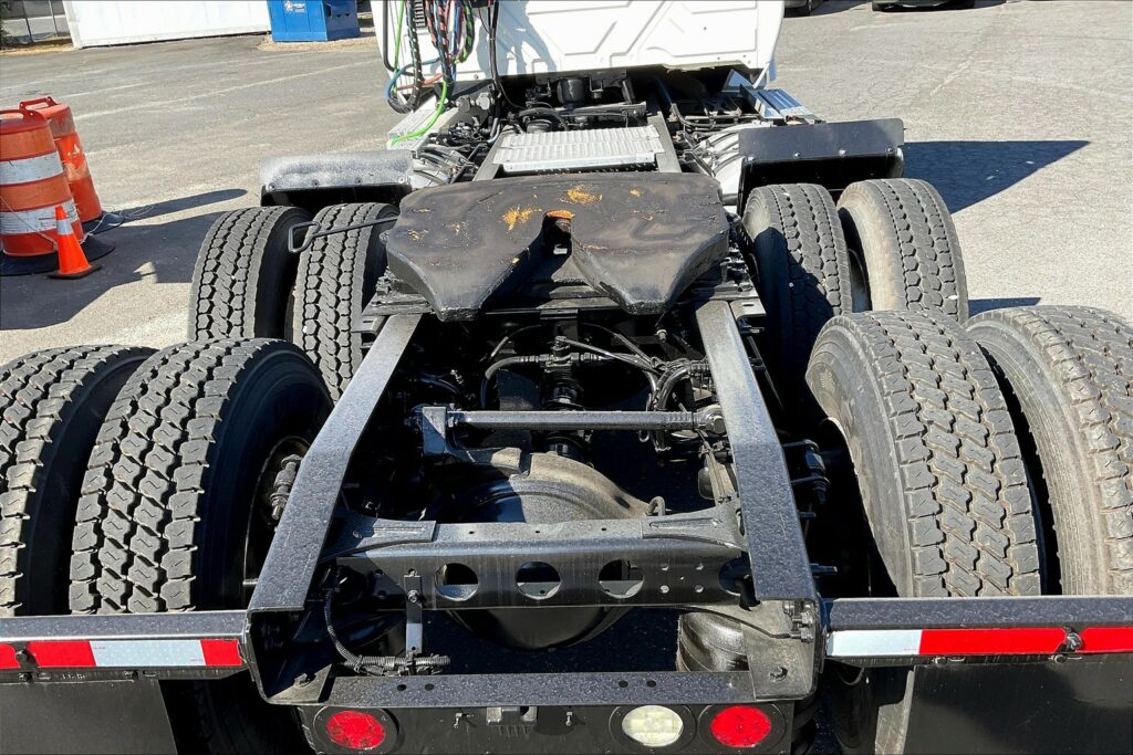 2019 INT LT625 6×4 Day Cab