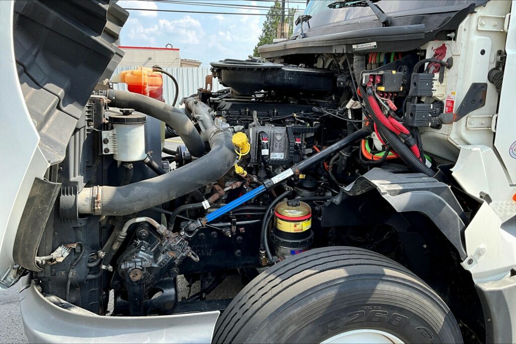 2019 INT LT625 6×4 Day Cab