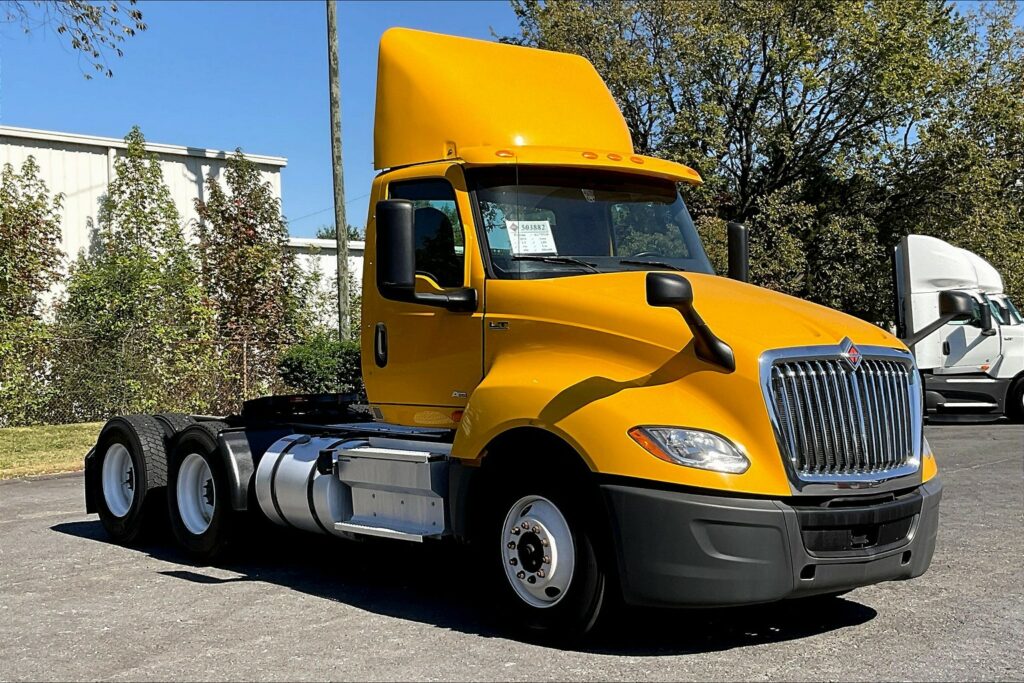 2019 INT LT625 6×4 Day Cab