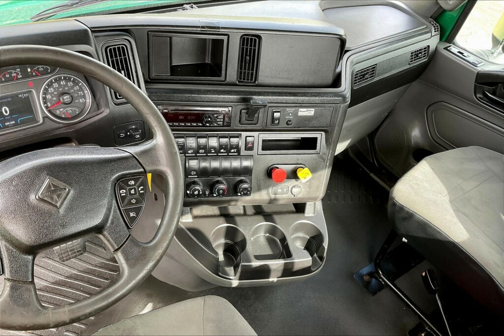 2020 INT LT625 6×4 Day Cab