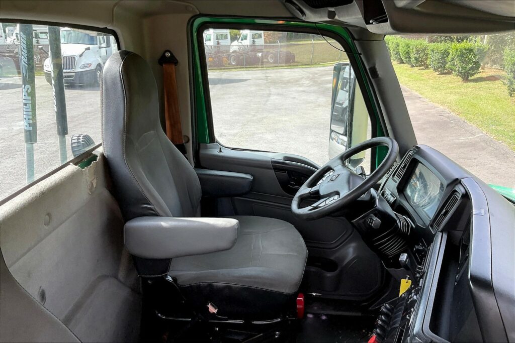 2020 INT LT625 6×4 Day Cab