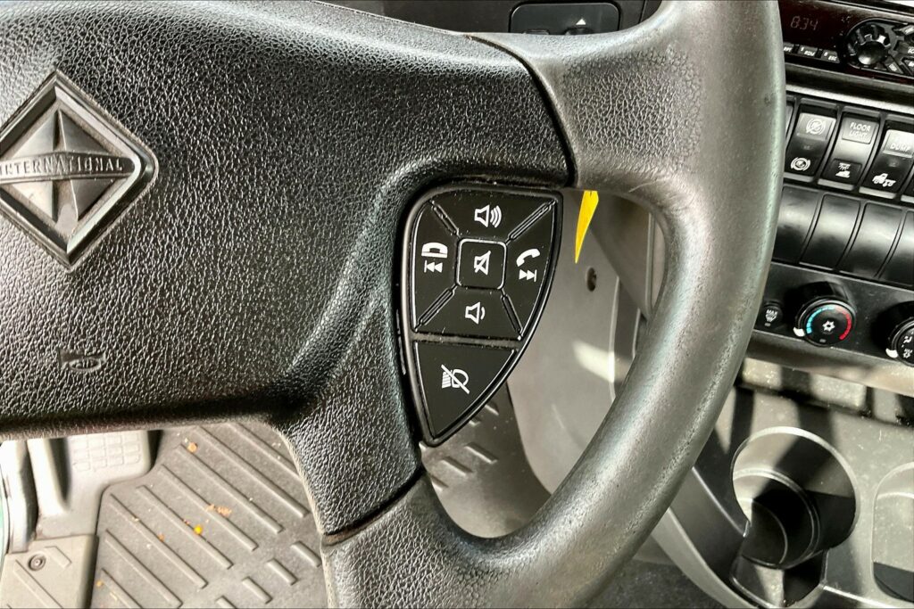 2020 INT LT625 6×4 Day Cab