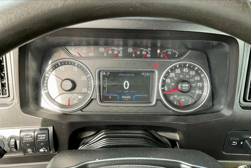 2020 INT LT625 6×4 Day Cab