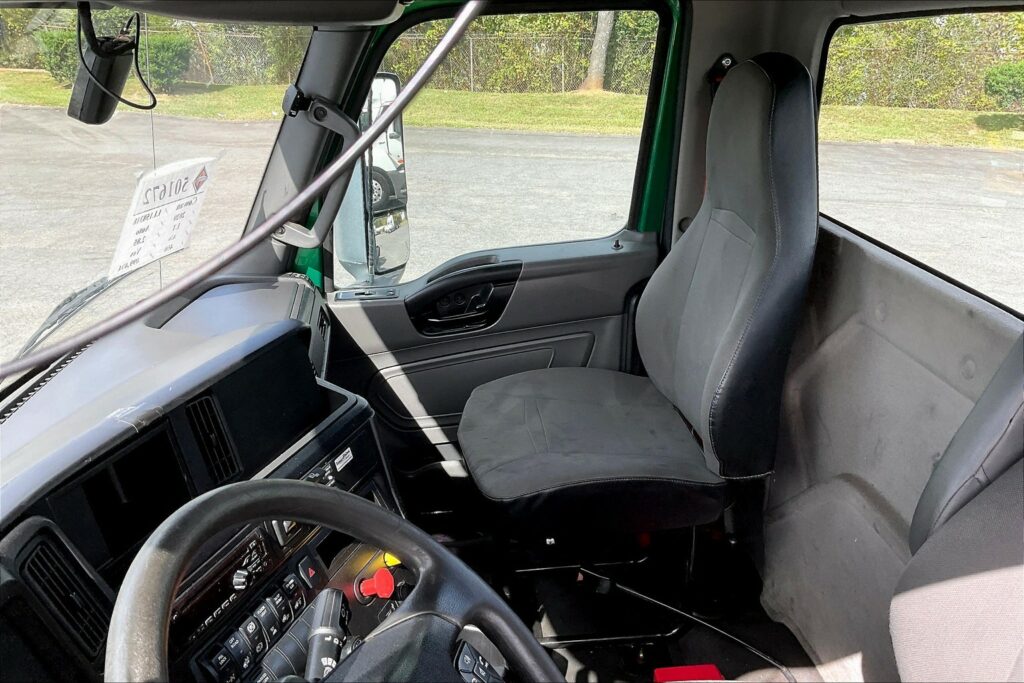 2020 INT LT625 6×4 Day Cab