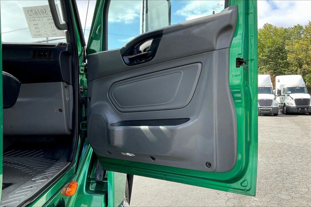 2020 INT LT625 6×4 Day Cab