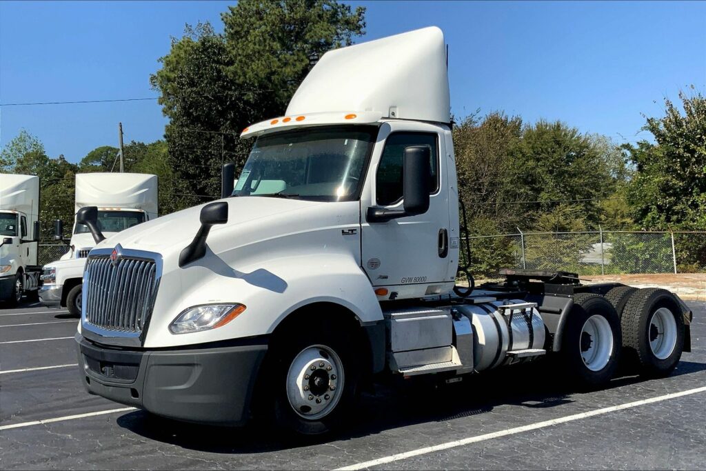 2019 INT LT625 6×4 Day Cab