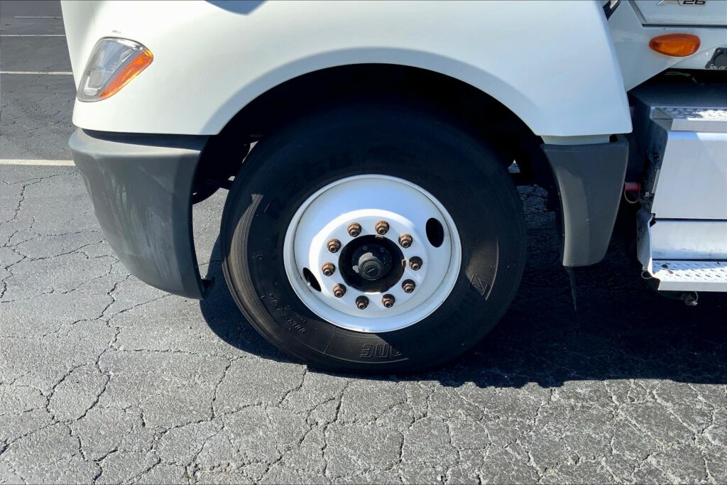 2019 INT LT625 6×4 Day Cab