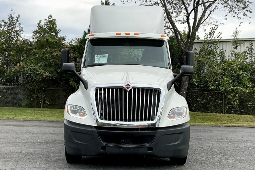 2019 INT LT625 6×4 Day Cab