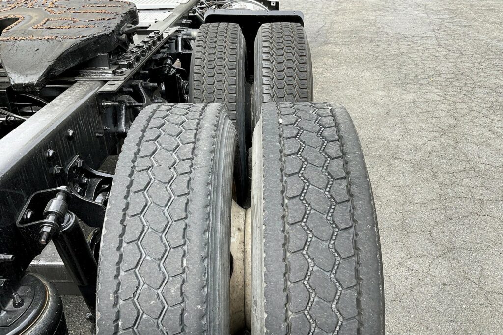 2019 INT LT625 6×4 Day Cab