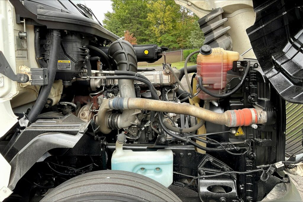 2019 INT LT625 6×4 Day Cab