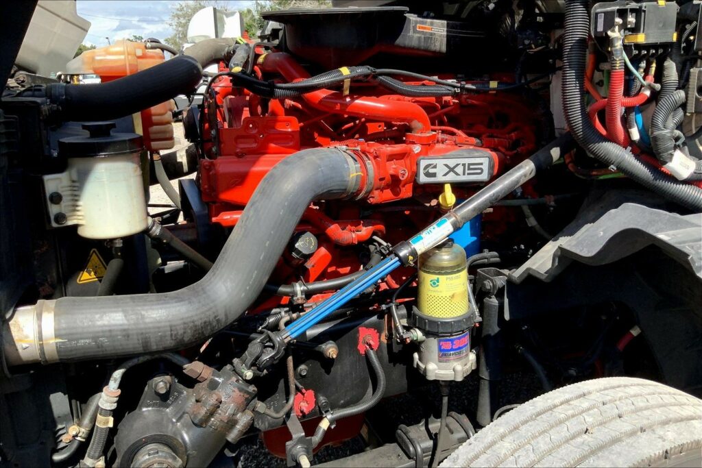 2021 CUM LT625 6×4 Day Cab