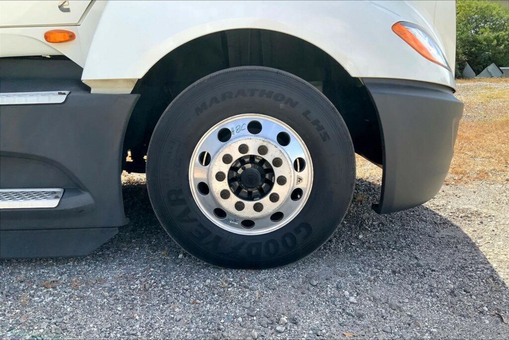 2021 CUM LT625 6×4 Day Cab