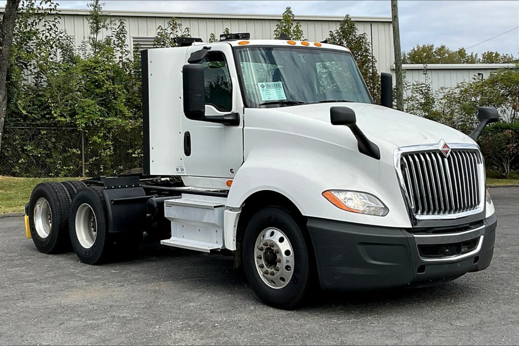 2020 CUM LT625 6×4 Day Cab