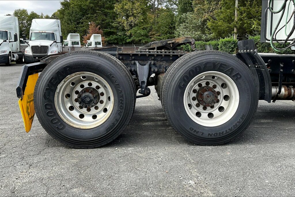 2020 CUM LT625 6×4 Day Cab