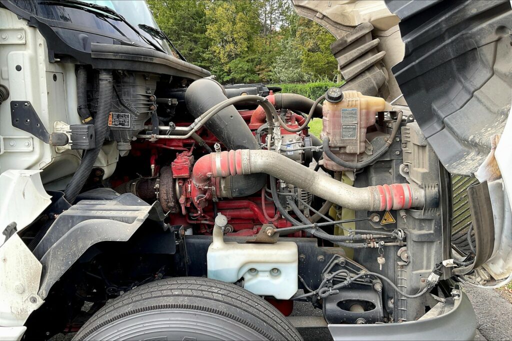 2020 CUM LT625 6×4 Day Cab