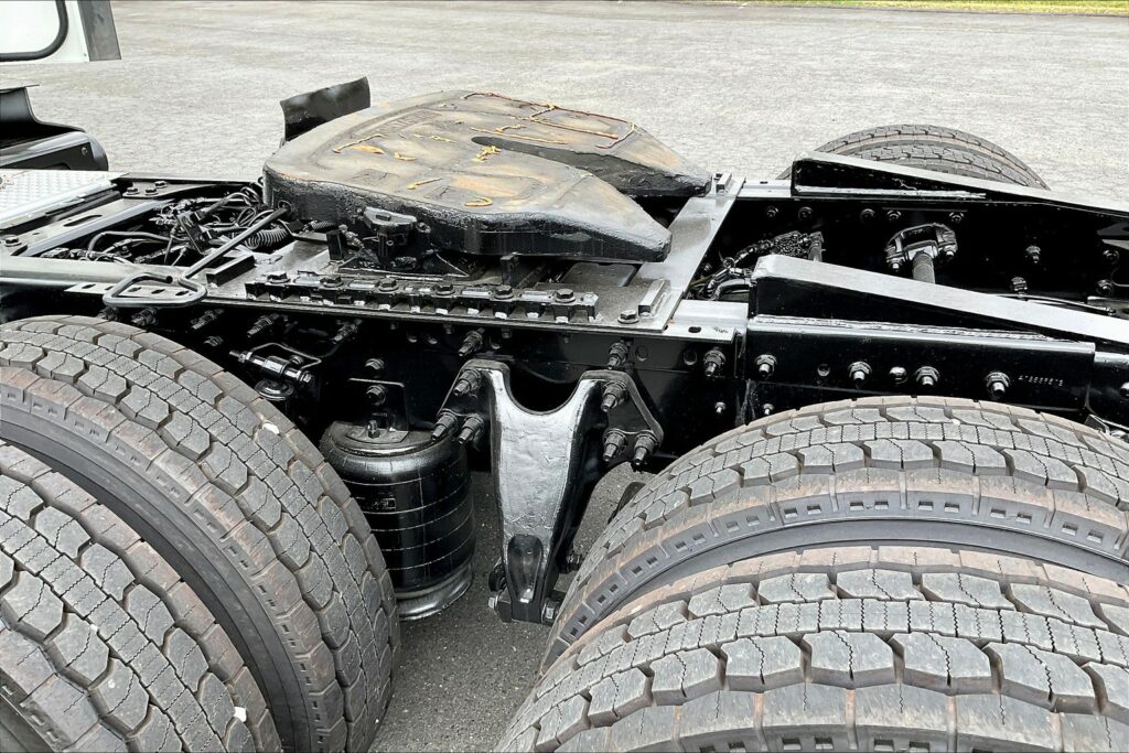 2021 CUM LT625 6×4 Day Cab