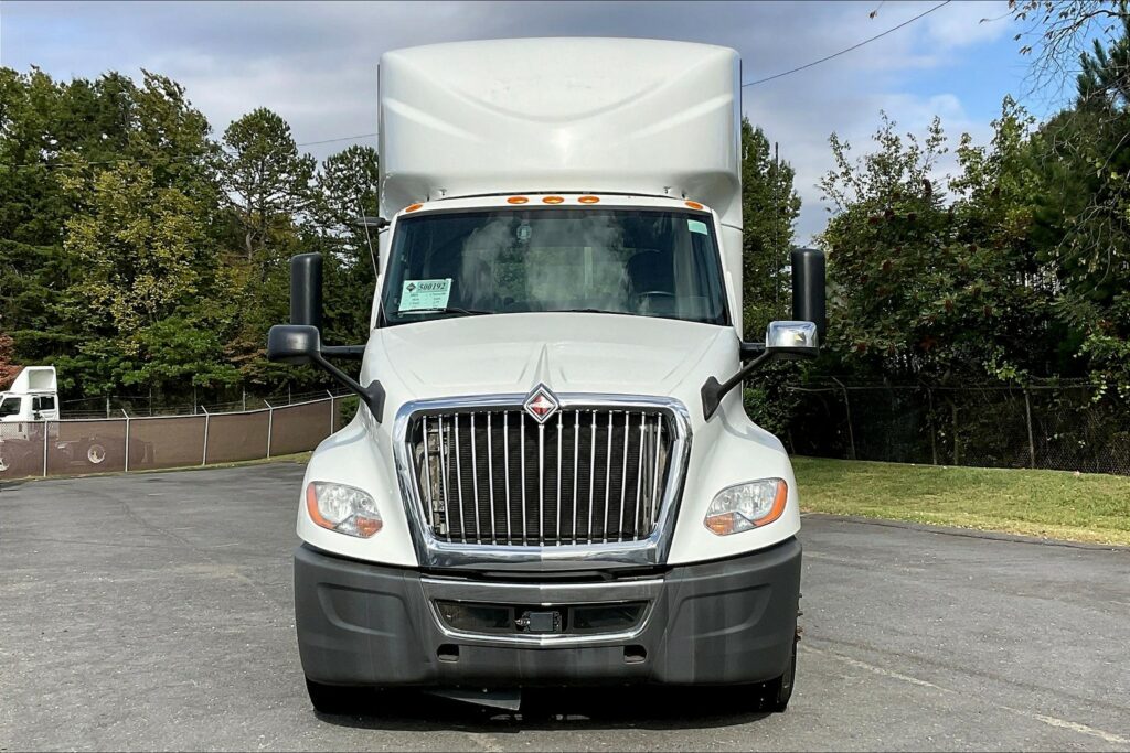 2020 CUM LT625 6×4 Day Cab