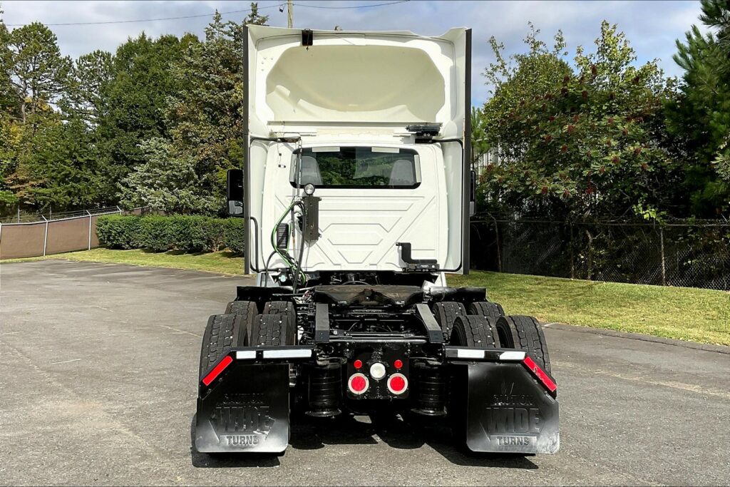 2020 CUM LT625 6×4 Day Cab