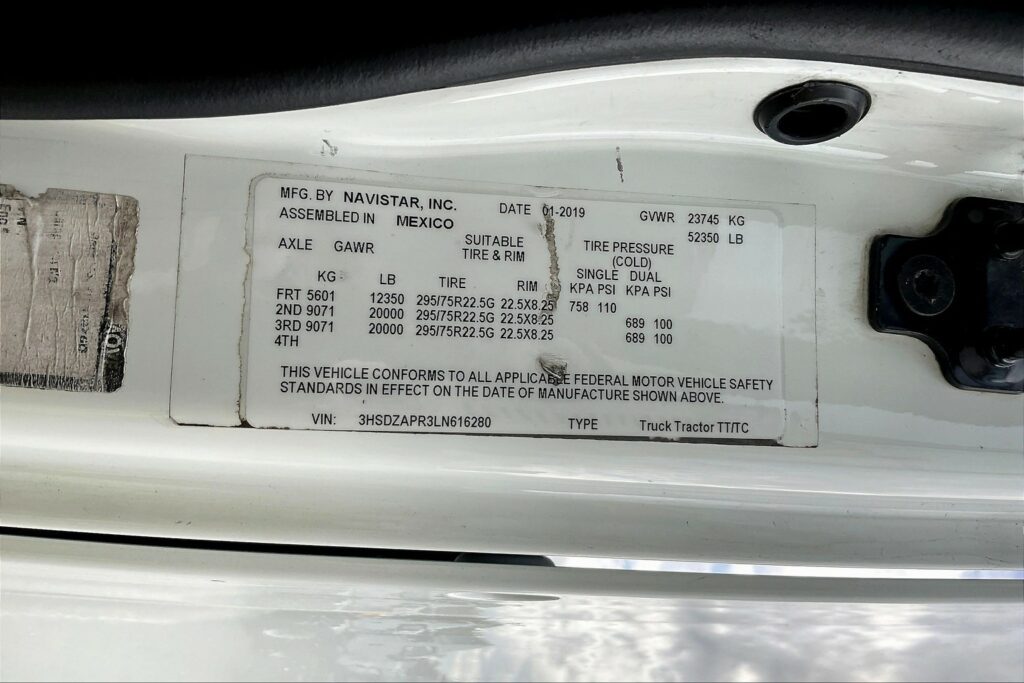 2020 CUM LT625 6×4 Day Cab