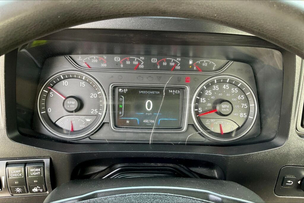 2020 CUM LT625 6×4 Day Cab