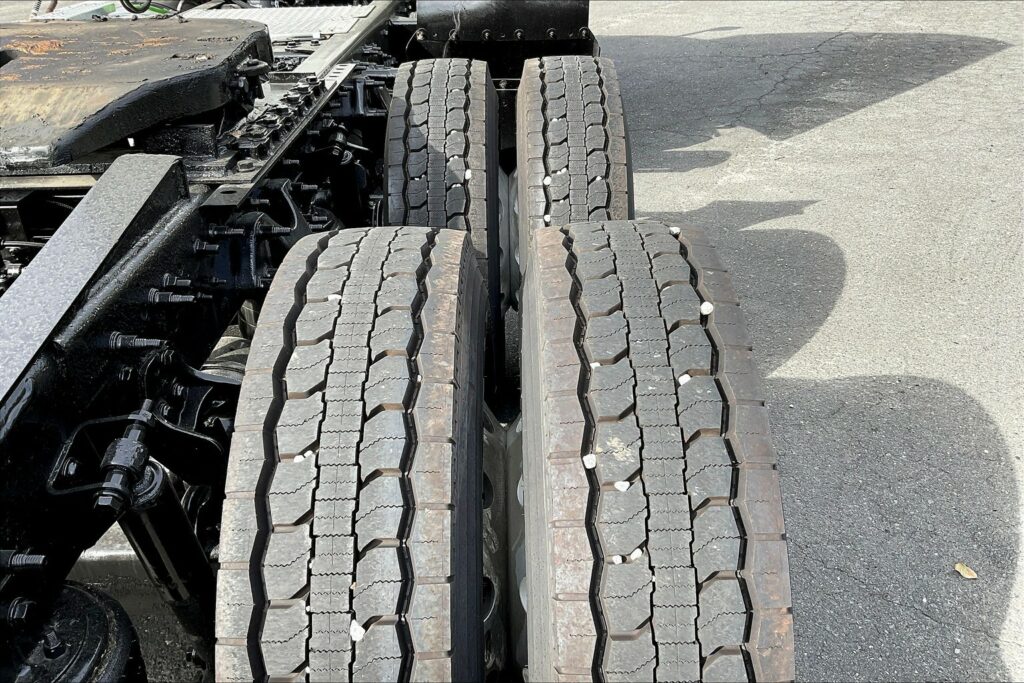 2020 CUM LT625 6×4 Day Cab