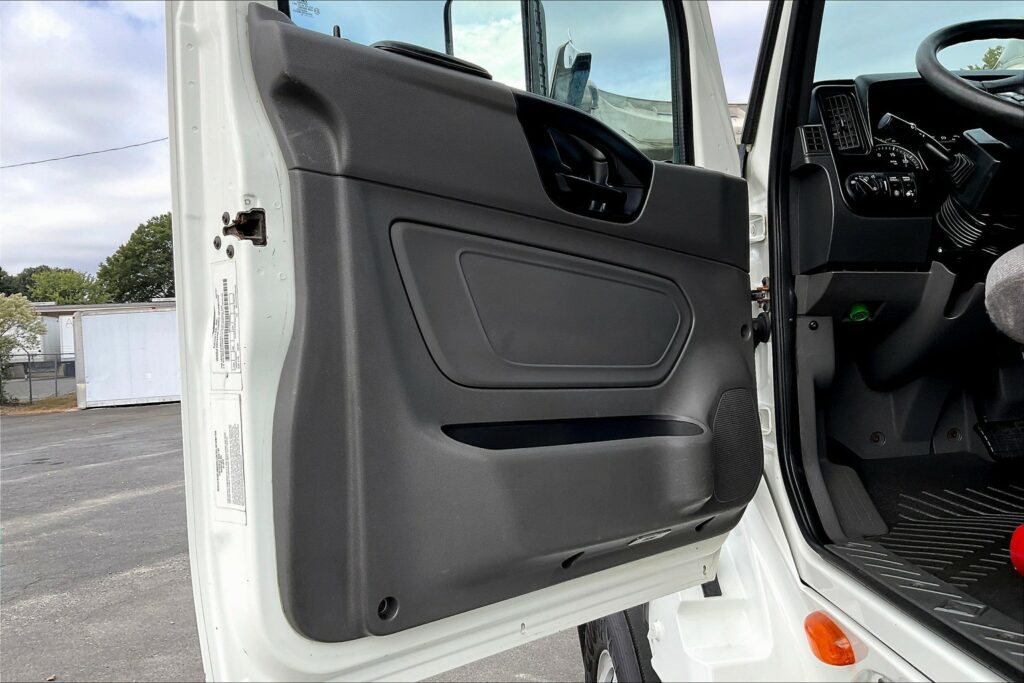 2020 CUM LT625 6×4 Day Cab