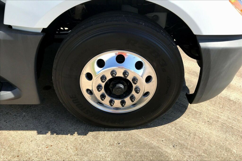 2021 CUM LT625 6×4 Day Cab