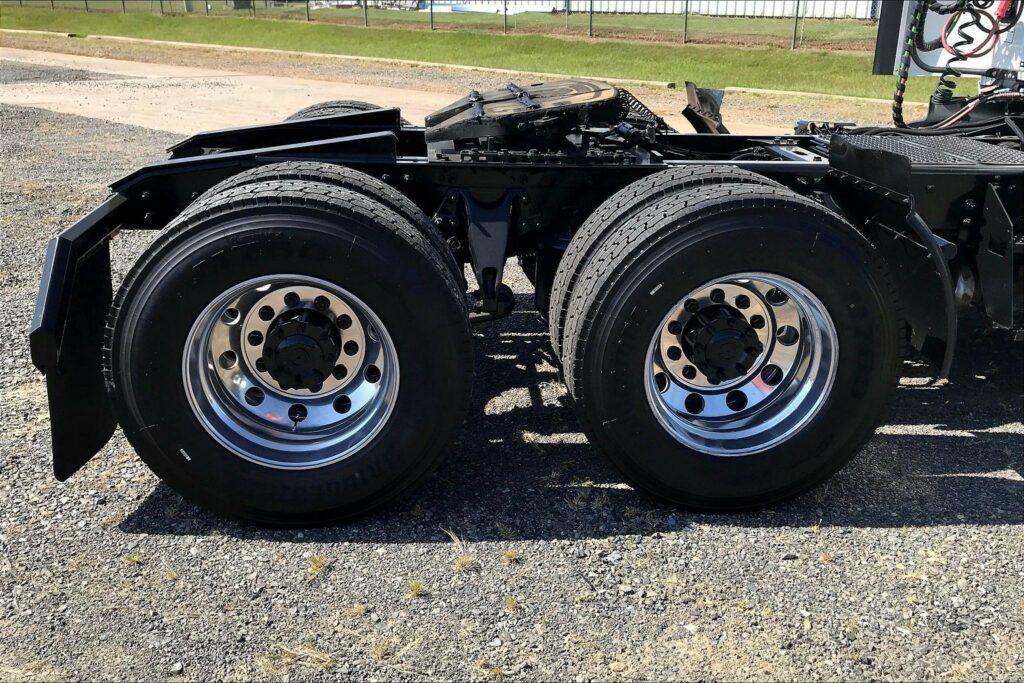 2021 CUM LT625 6×4 Day Cab