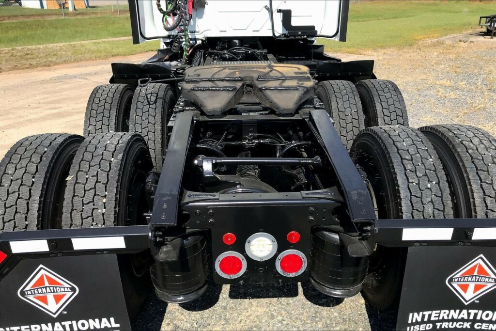 2021 CUM LT625 6×4 Day Cab