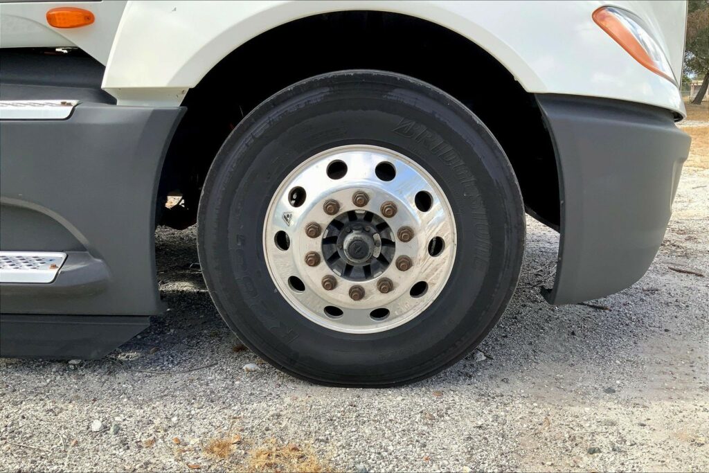 2021 CUM LT625 6×4 Day Cab