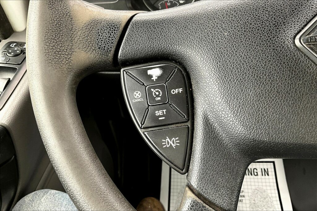 2020 CUM LT625 6×4 Day Cab