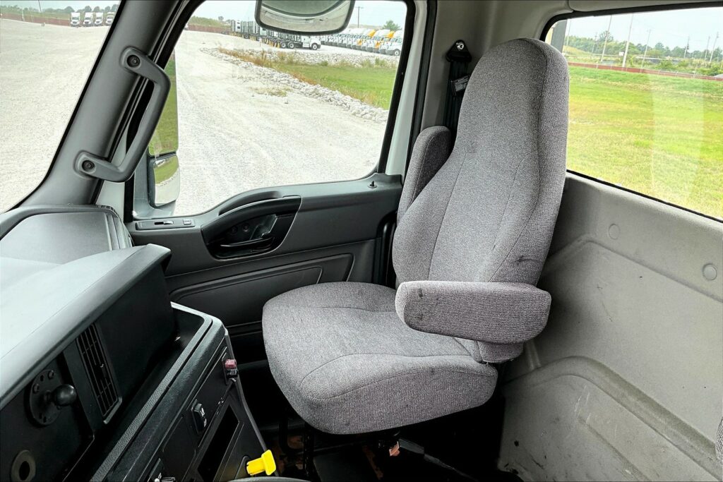 2020 CUM LT625 6×4 Day Cab