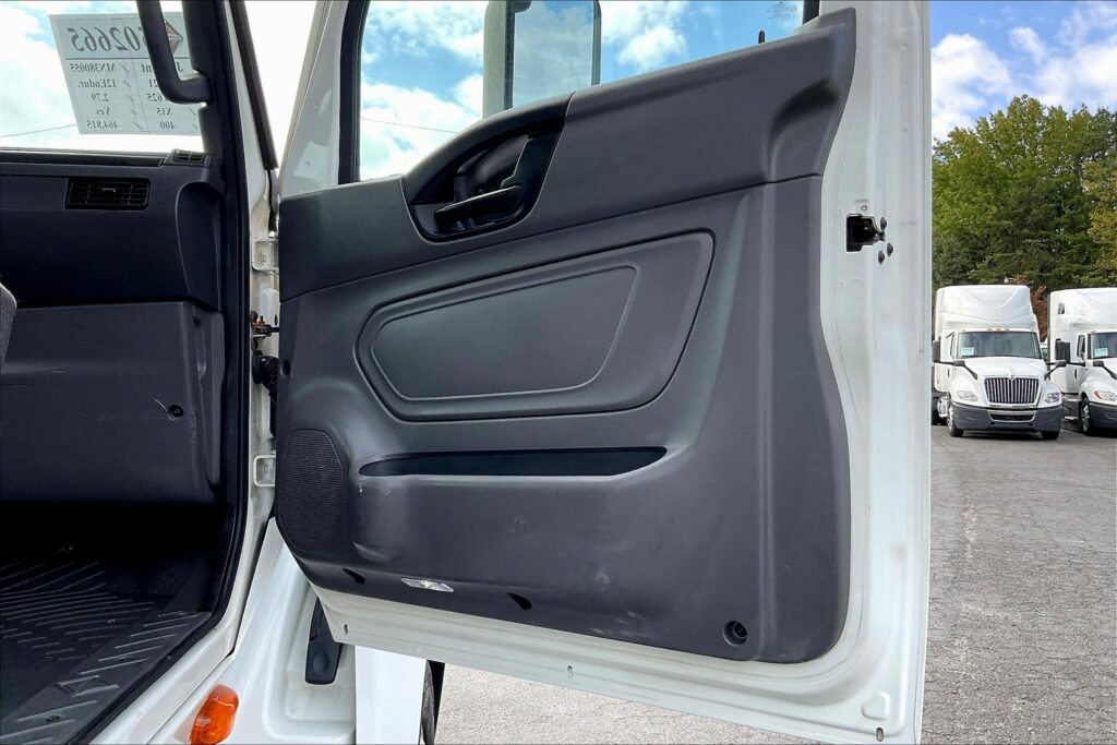 2021 CUM LT625 6×4 Day Cab