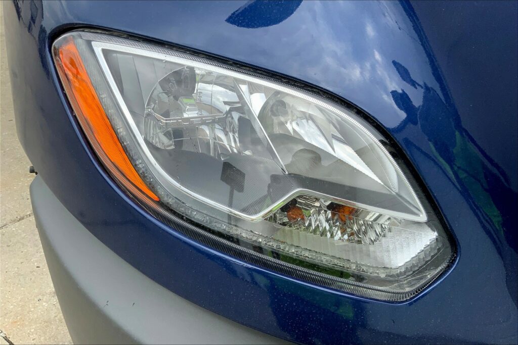 2022 CUM LT625 6×4 Sleeper