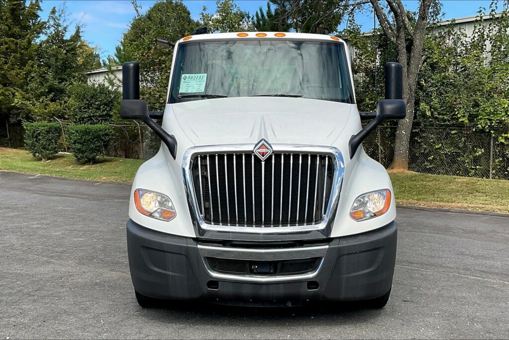 2021 CUM LT625 6×4 Day Cab