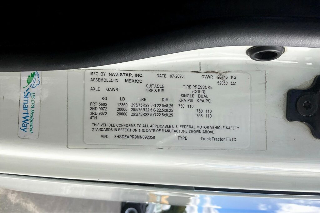 2021 CUM LT625 6×4 Day Cab