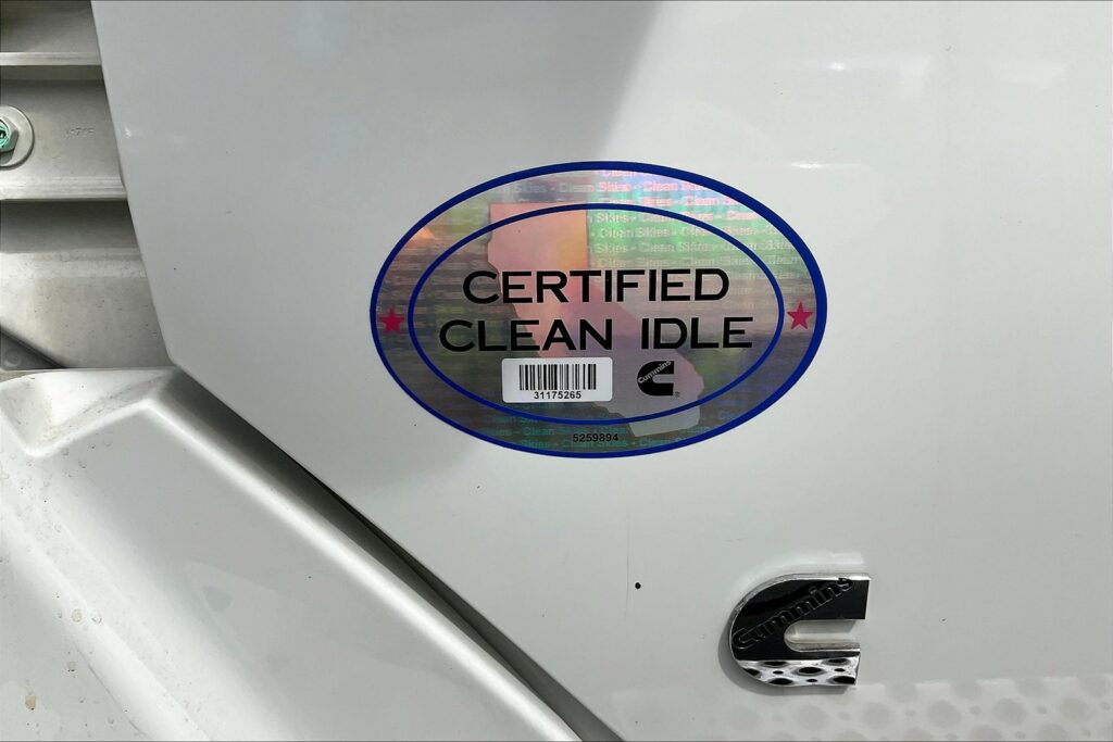 2021 CUM LT625 6×4 Day Cab