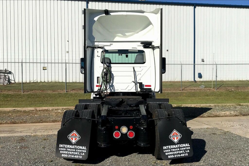 2021 CUM LT625 6×4 Day Cab