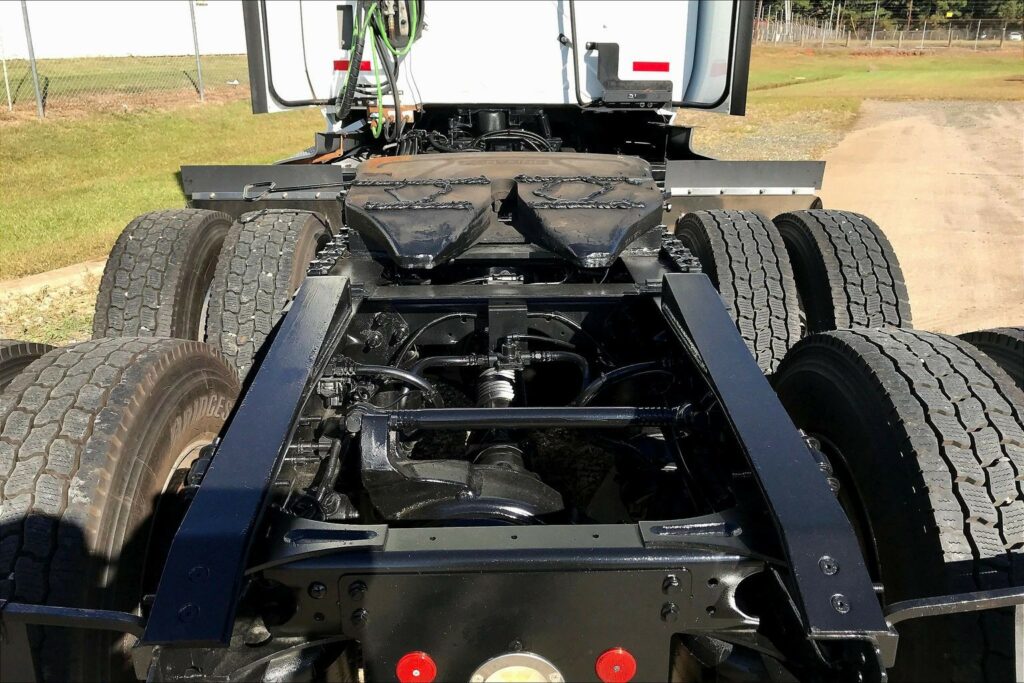 2021 CUM LT625 6×4 Day Cab