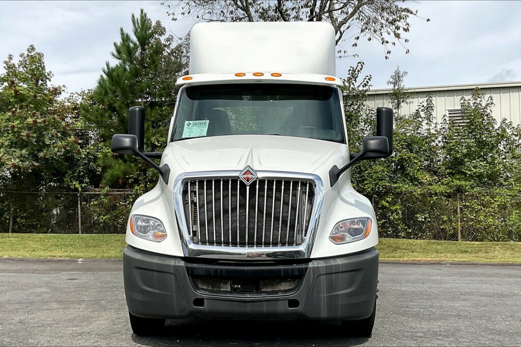 2019 INT LT625 6×4 Day Cab