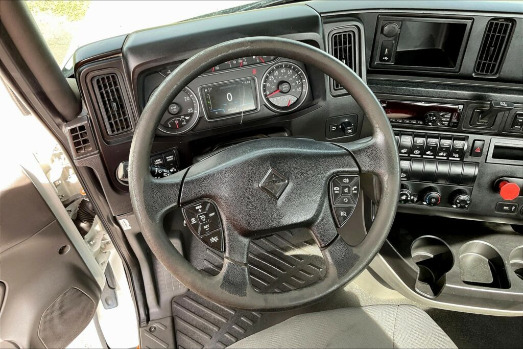 2019 INT LT625 6×4 Day Cab