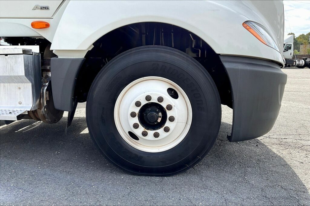 2019 INT LT625 6×4 Day Cab