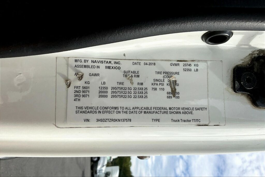 2019 INT LT625 6×4 Day Cab