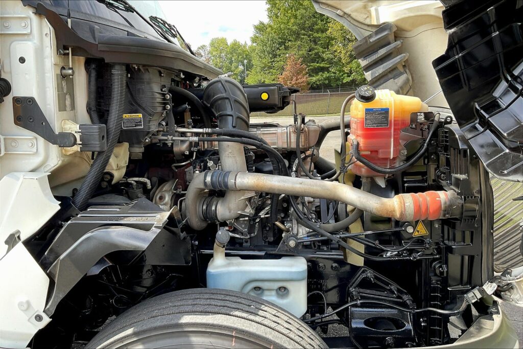 2019 INT LT625 6×4 Day Cab