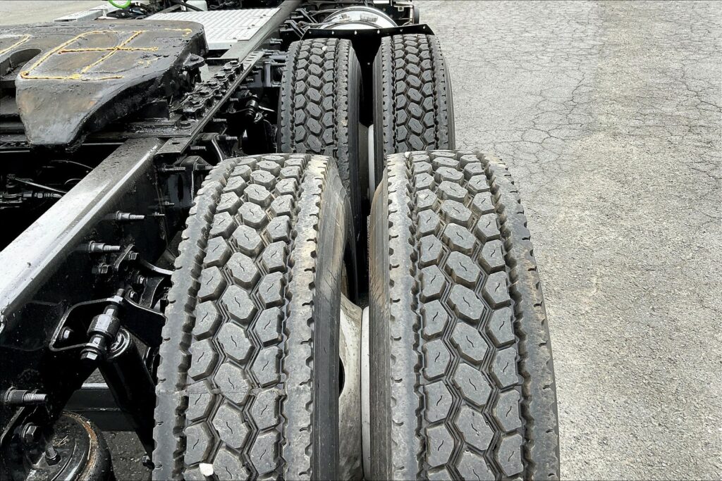 2019 INT LT625 6×4 Day Cab