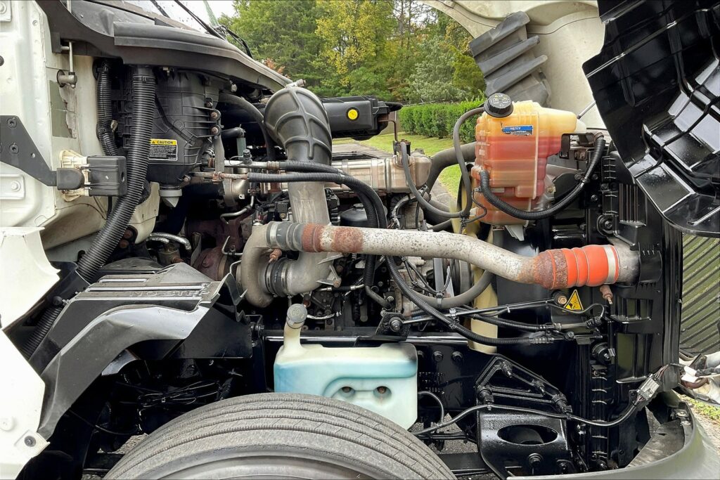 2019 INT LT625 6×4 Day Cab