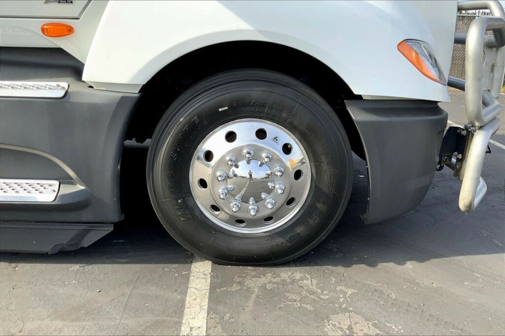 2021 INT LT625 6×4 Sleeper