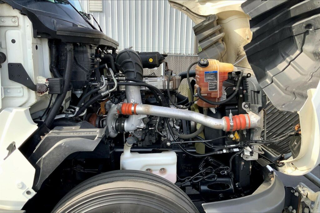 2021 INT LT625 6×4 Sleeper